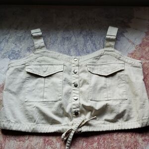 Free people nwt beige snap buttons shoulder strap crop top L